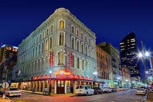 Pelham Hotel